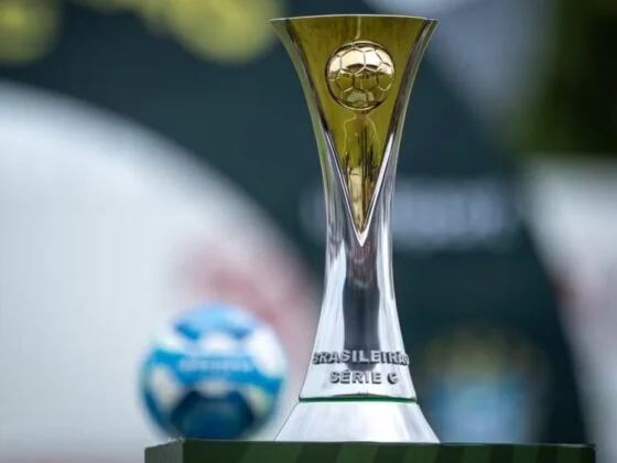 Troféu da Série C do Campeonato Brasileiro — Foto: Leo Piva/CBF