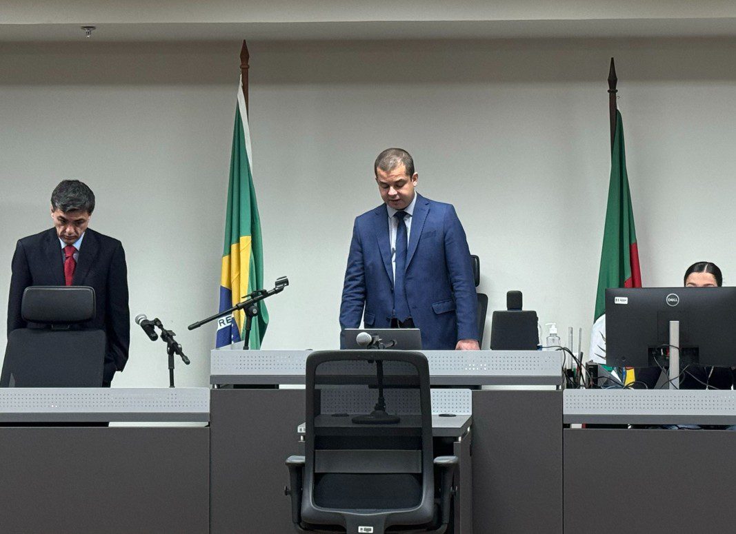 Tribunal do Júri em Caxias condena homem a quase 26 anos de prisão por tentativa de feminicídio e lesão corporal